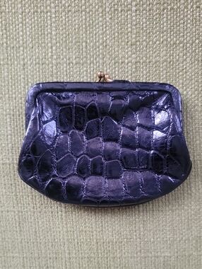 Black Croc-Embossed Kiss-Lock Coin Purse